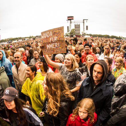 Lollapalooza Berlin 2017 [Day 1] @ Rennbahn Hoppegarten