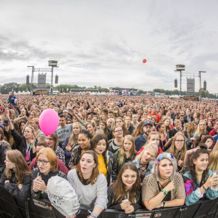 Lollapalooza Berlin 2017 [Day 1] @ Rennbahn Hoppegarten