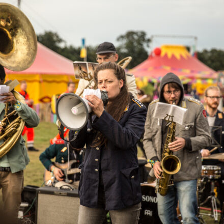 Lollapalooza Berlin 2017 [Day 1] @ Rennbahn Hoppegarten