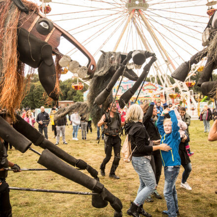 Lollapalooza Berlin 2017 [Day 1] @ Rennbahn Hoppegarten