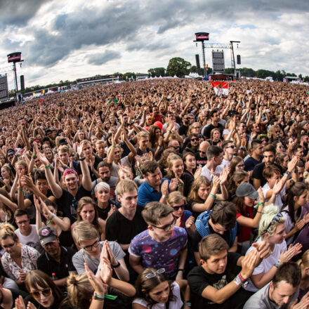 Lollapalooza Berlin 2017 [Day 2] @ Rennbahn Hoppegarten