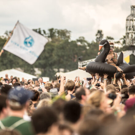 Lollapalooza Berlin 2017 [Day 2] @ Rennbahn Hoppegarten