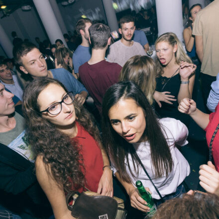 WU Students Night - Erstsemestrigen Kick-Off @ Chaya Fuera Wien