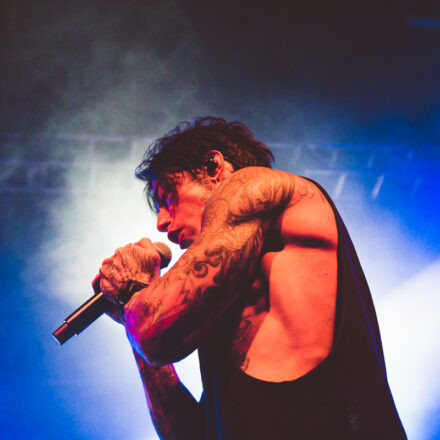 Falling In Reverse, The Word Alive, Dead Girls Academy @ Arena Wien