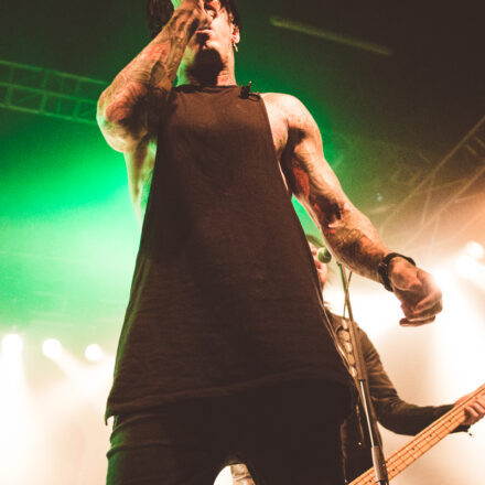 Falling In Reverse, The Word Alive, Dead Girls Academy @ Arena Wien