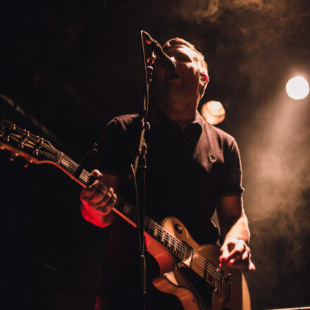 The Menzingers, Pup, Cayetana @ Flex Wien