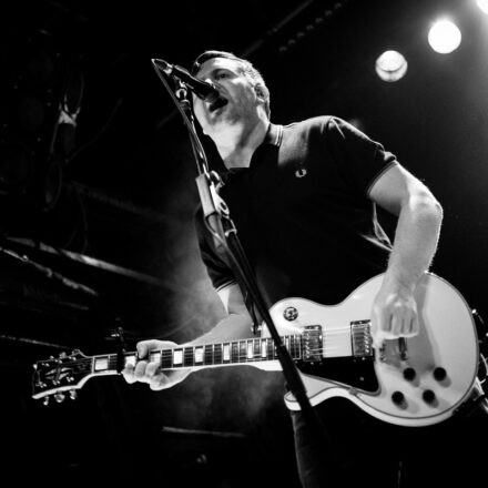 The Menzingers, Pup, Cayetana @ Flex Wien