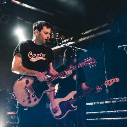 The Menzingers, Pup, Cayetana @ Flex Wien