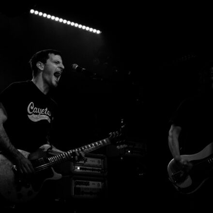 The Menzingers, Pup, Cayetana @ Flex Wien