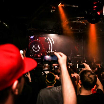 Switch! Deluxe with Levela & R3dx [Part I] @ Flex Wien