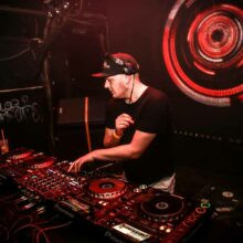 Switch! Deluxe with Levela & R3dx [Part I] @ Flex Wien