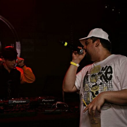 Switch! Deluxe with Levela & R3dx [Part II] @ Flex Wien