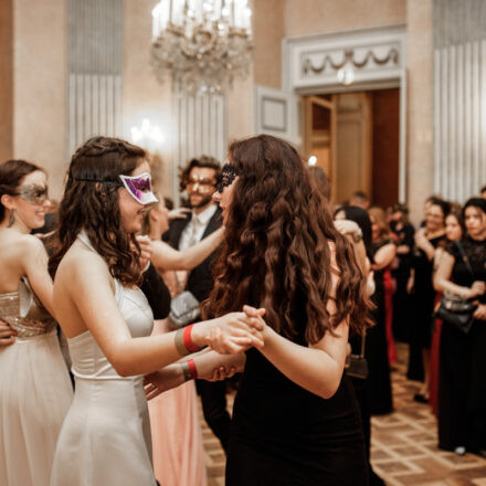 Schulball Bergheidengasse 'Maskenball' @ Palais Auersperg Wien