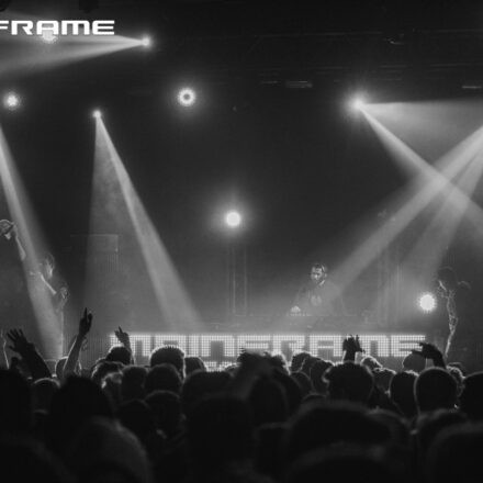 Mainframe Recordings Live with Noisia @ Arena Wien [official]