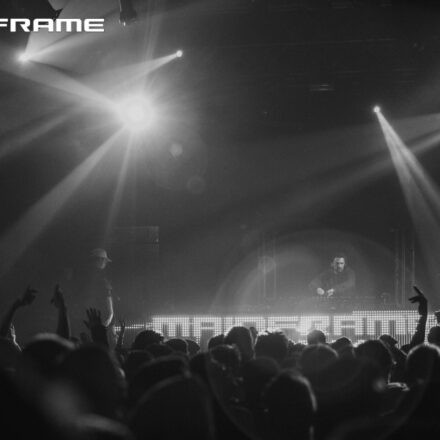 Mainframe Recordings Live with Noisia @ Arena Wien [official]