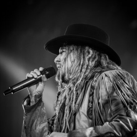 Korpiklaani @ Simm City Wien