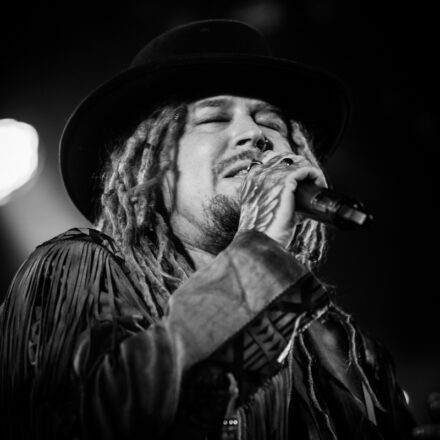 Korpiklaani @ Simm City Wien