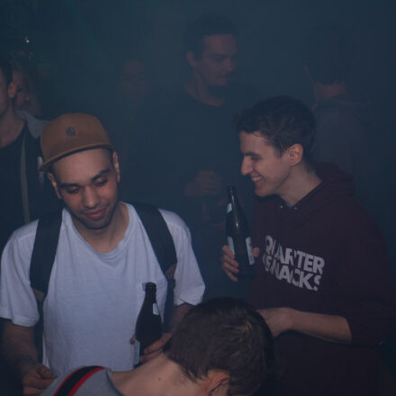 MIND THE GAP w/ Amoss & Fre4knc @ Fluc Wien