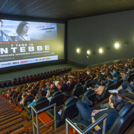 VOLUME Filmpremiere: 7 Tage in Entebbe @ UCI Millennium City Wien