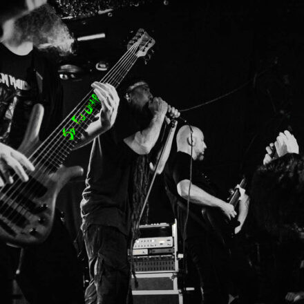 Six Feet Under @ Viper Room Vienna