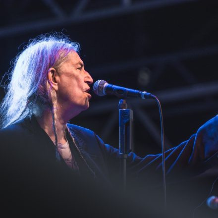 Patti Smith & Band - Open Air