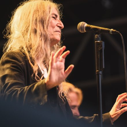 Patti Smith & Band - Open Air