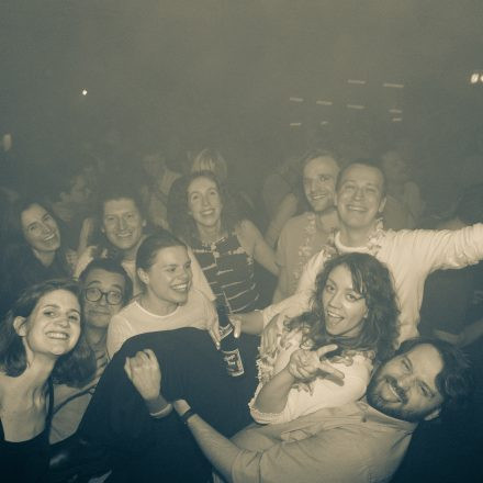 2000s & 90ies Club