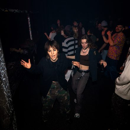 Beat It