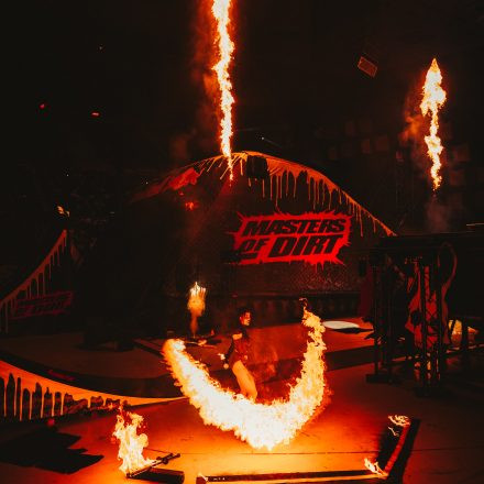 Masters of Dirt
