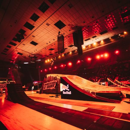 Masters of Dirt