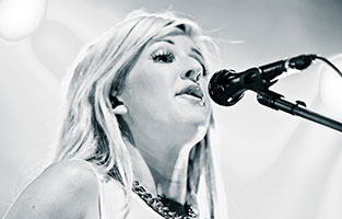 Elli Goulding @ Gasometer