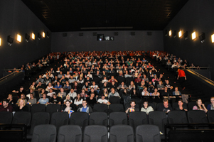 Volume Filmpremiere: PRAKTI.COM @ UCI Millennium City