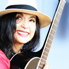 Mein Credo - 20 Jahre Jessie Ann de Angelo am 17. June 2019 @ Brucknerhaus / Mittlerer Saal. Mein Credo - 20 Jahre Jessie Ann de Angelo am 17. June 2019 @ Brucknerhaus / Mittlerer Saal.