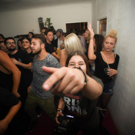 Houseparty Vol. 9 PART I @ Wien