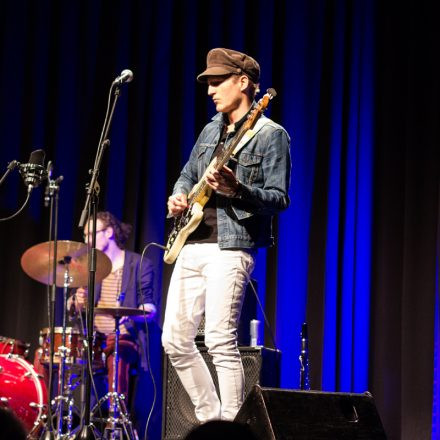 Der Nino aus Wien / Raphael Sas Doppelkonzert @ Stadtsaal Wien