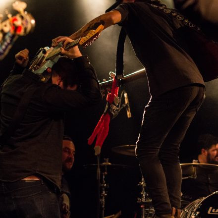 Bouncing Souls us The Menzinger us Roger Harvey us @ Arena Wien