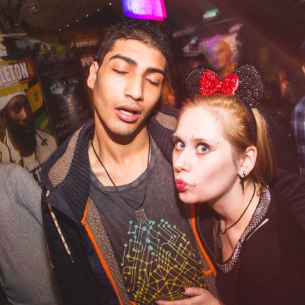 Halloween Electronic Carneval