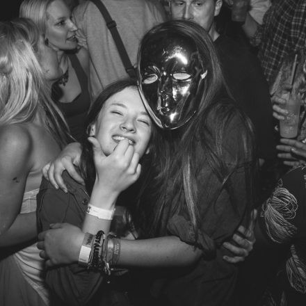 Halloween Electronic Carneval