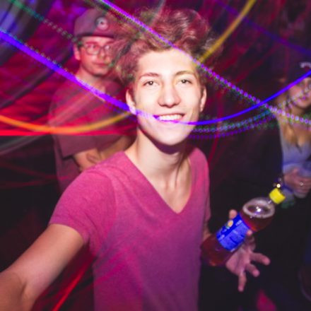 Halloween Electronic Carneval