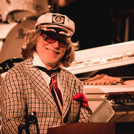 Helge Schneider - LASS KnACKEN, Oppa!