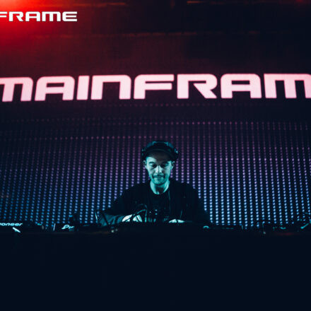 Mainframe Recordings LIVE Fred V & Grafix / DC Breaks / Jade ((Official) supported by Samir)