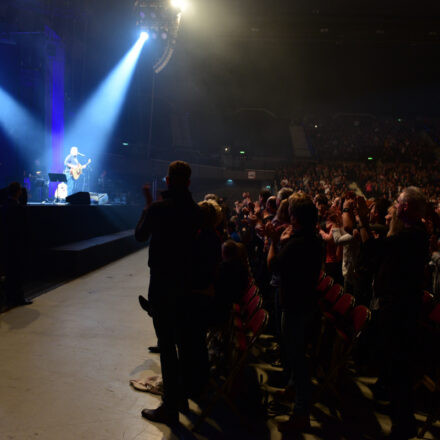 Rainhard Fendrich - SchwarzoderWeiss Tour 2017 @ Stadthalle Wien