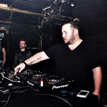 Shutdown #14 @ Flex Wien [Pics by Paul Winkler]