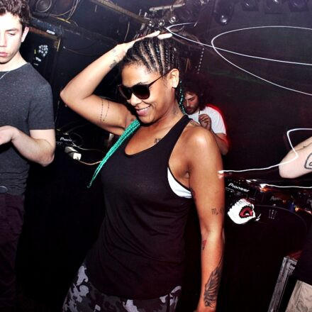 Shutdown #14 @ Flex Wien [Pics by Paul Winkler]