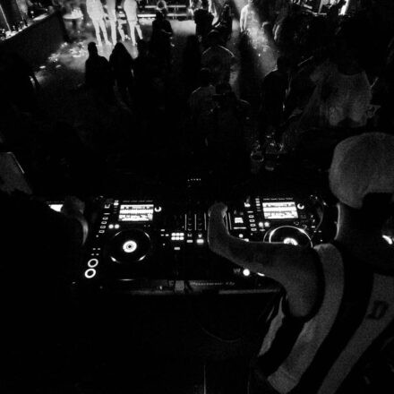 Fasten Your Seatbelts w/Signal @ Warehouse St. Pölten [Part 2]