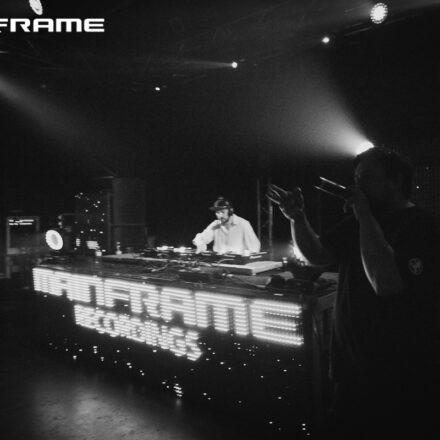 Mainframe Recordings Live! pres. Audio / The Prototypes / 1991 @ Arena Wien [Official - supported by Dasharofi]