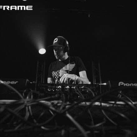 Mainframe Recordings Live! pres. Audio / The Prototypes / 1991 @ Arena Wien [Official - supported by Dasharofi]