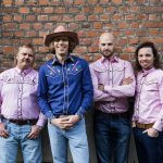 Blonder Engel & die Kapelle zum guten Ton