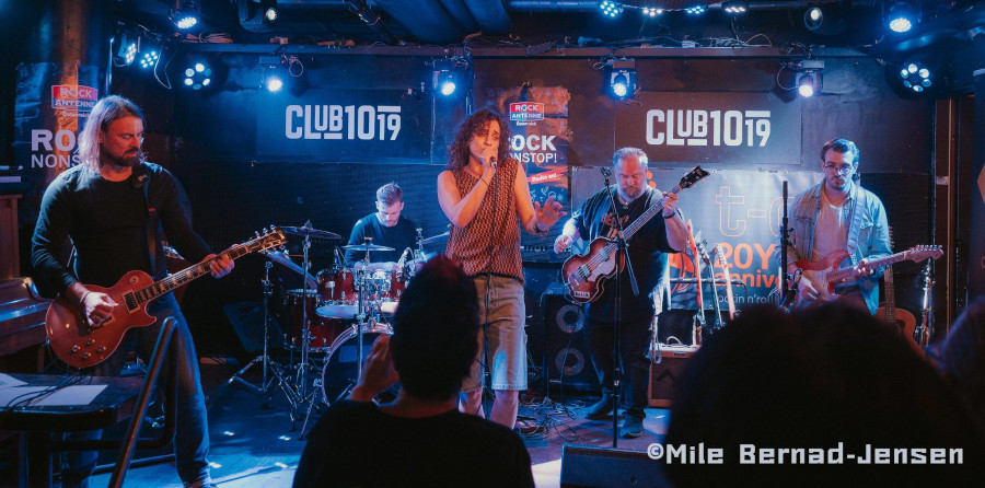 Beside The Blue + Ceri Hall-Brady am 11. December 2025 @ Club 1019.