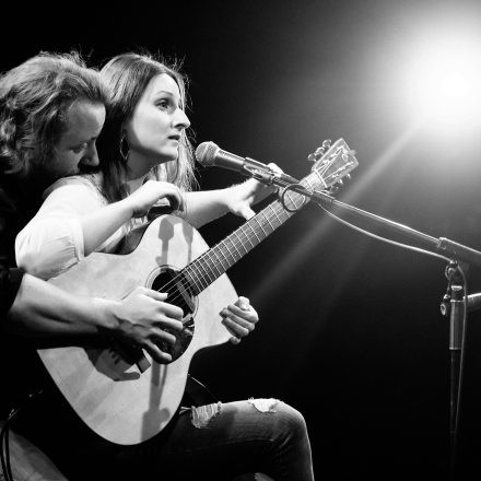 Crossing Strings LIVE